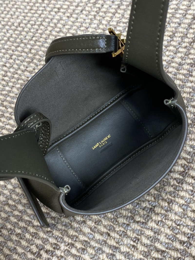 Y51 top handle bags